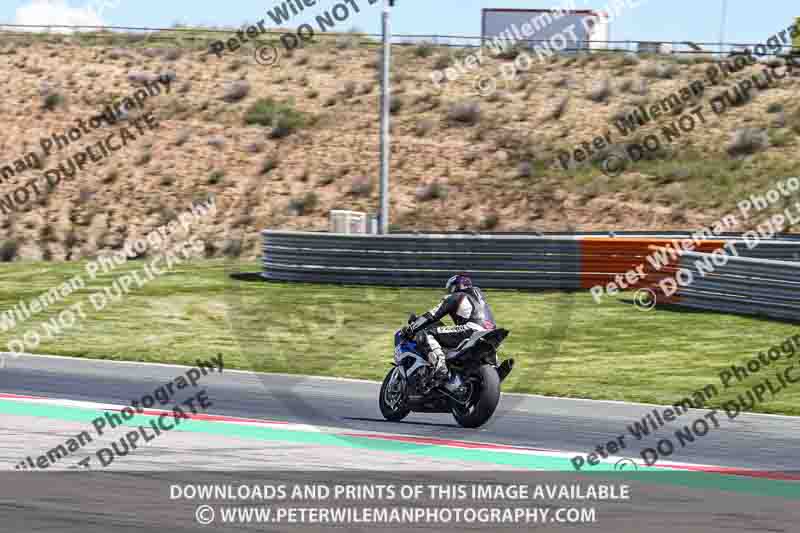 cadwell no limits trackday;cadwell park;cadwell park photographs;cadwell trackday photographs;enduro digital images;event digital images;eventdigitalimages;navarra;no limits trackdays;peter wileman photography;racing digital images;trackday digital images;trackday photos